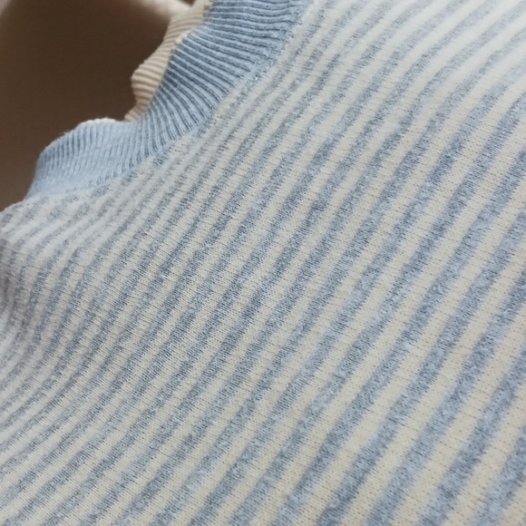 Vintage women's sweatshirt brand- ROW G, sz Large. Light yellow/gray str… - Picture 11 of 15